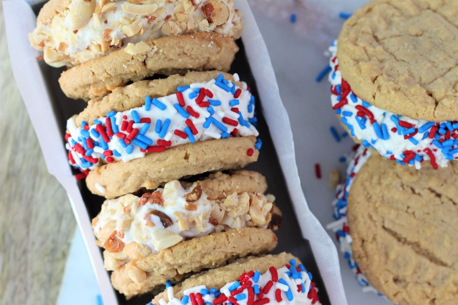 https://waystomyheart.com/wp-content/uploads/2021/06/ways-to-my-heart-peanut-butter-cookie-ice-cream-sandwiches8.jpg