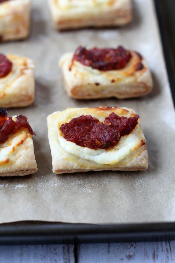 Tomato Jam Tartlets - Ways to my Heart