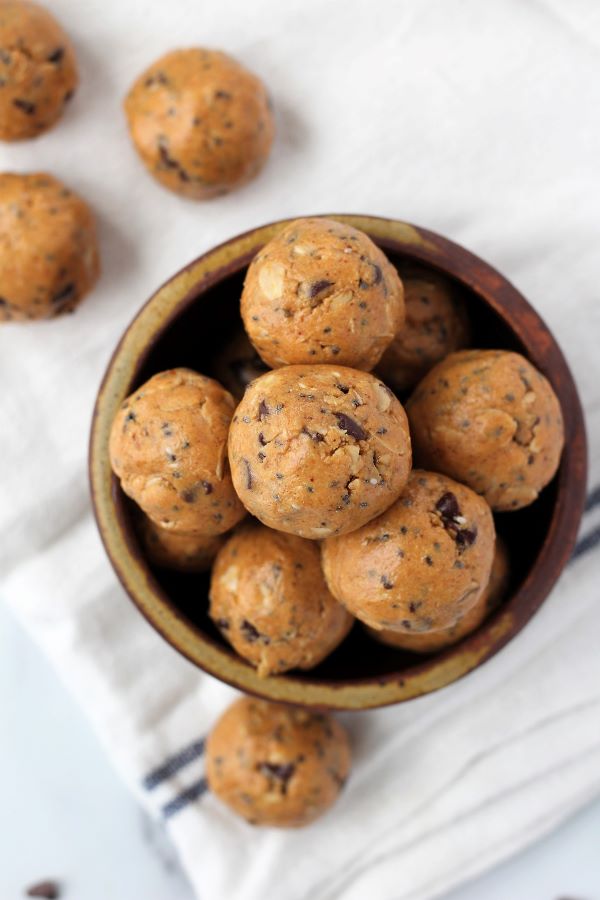 Chocolate Chip Protein Bites Mix